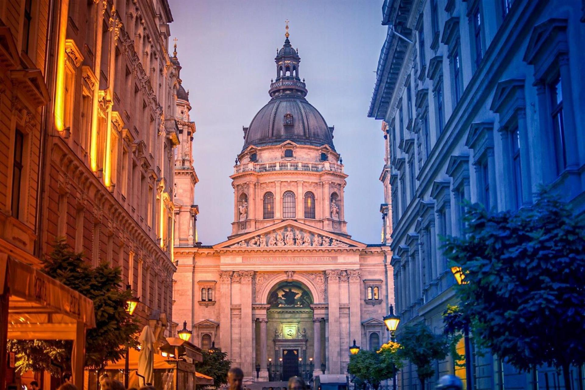 Discover Your Budapest Retreat-Walk To Parliament מראה חיצוני תמונה